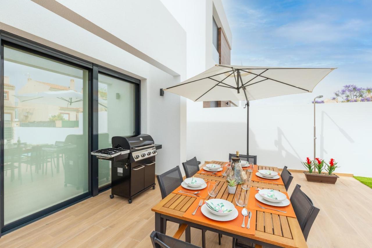Fidalsa 5 Stars Premium Villa El Campello Exterior photo